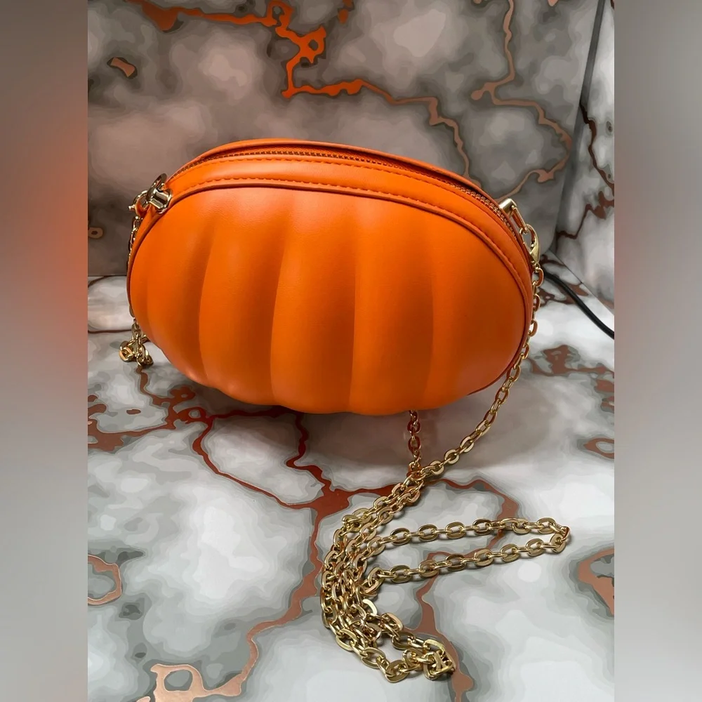 NEW 4pc pumpkin themed bundle with orange wine glass, crossbody, dust bag & pin - Picture 3 of 16